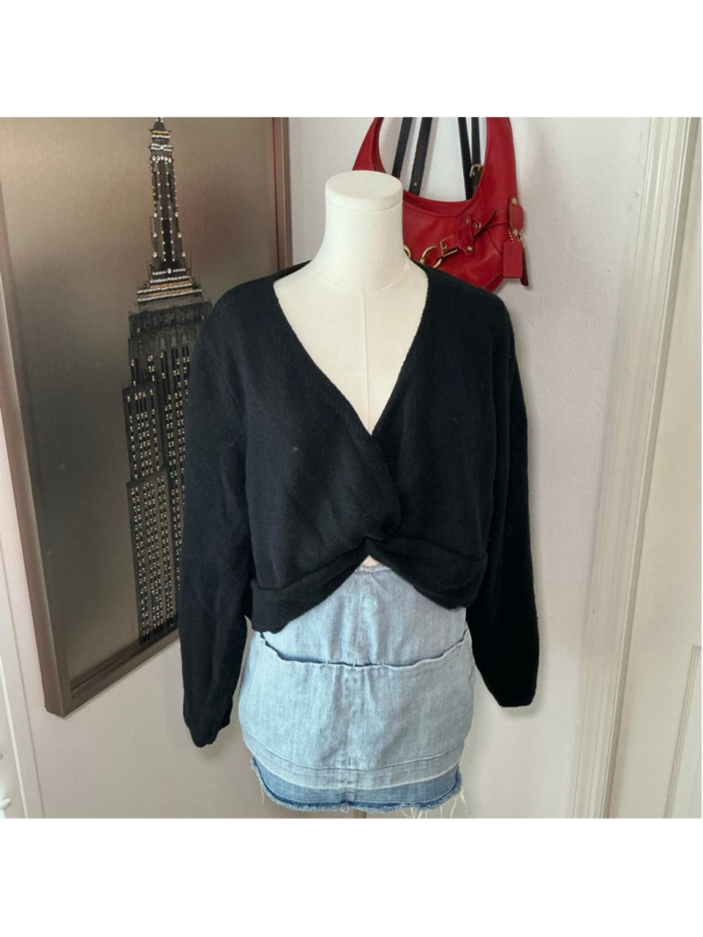 Old Navy SoSoft Black Twist Front V-Neck Sweater XXL